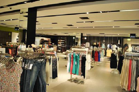  靖江商场里的店面怎么装修？