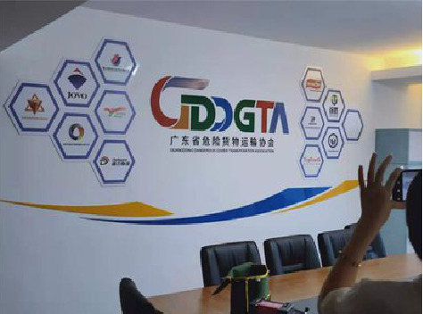  靖江公司走廊文化墙如何设计布置？